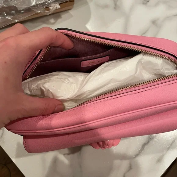 New Versace La Medusa Leather Camera Bag - Baby Pink - Picture 8 of 8